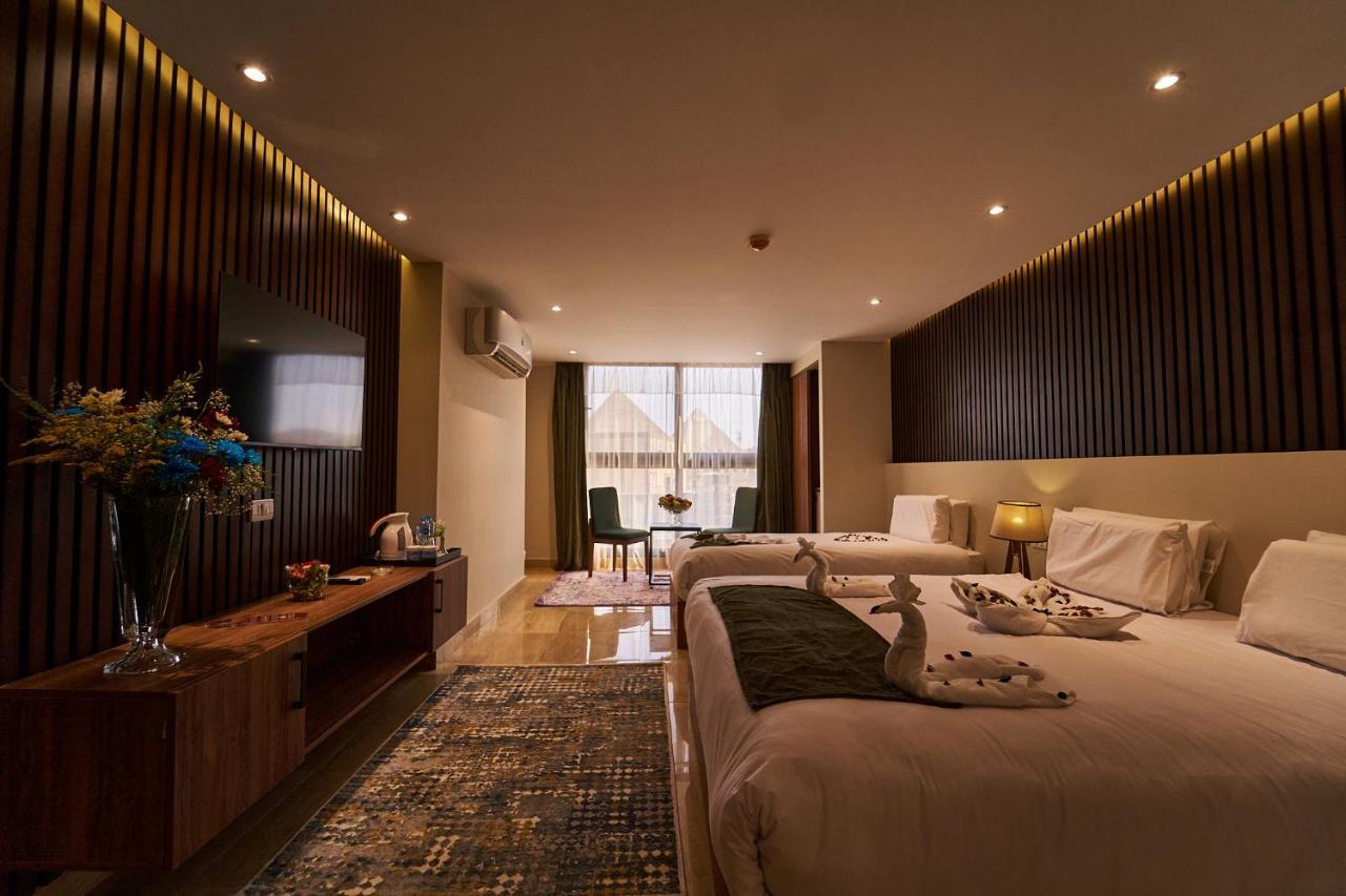 New Pyramid Front Hotel Al Kawm al Akhdar エクステリア 写真