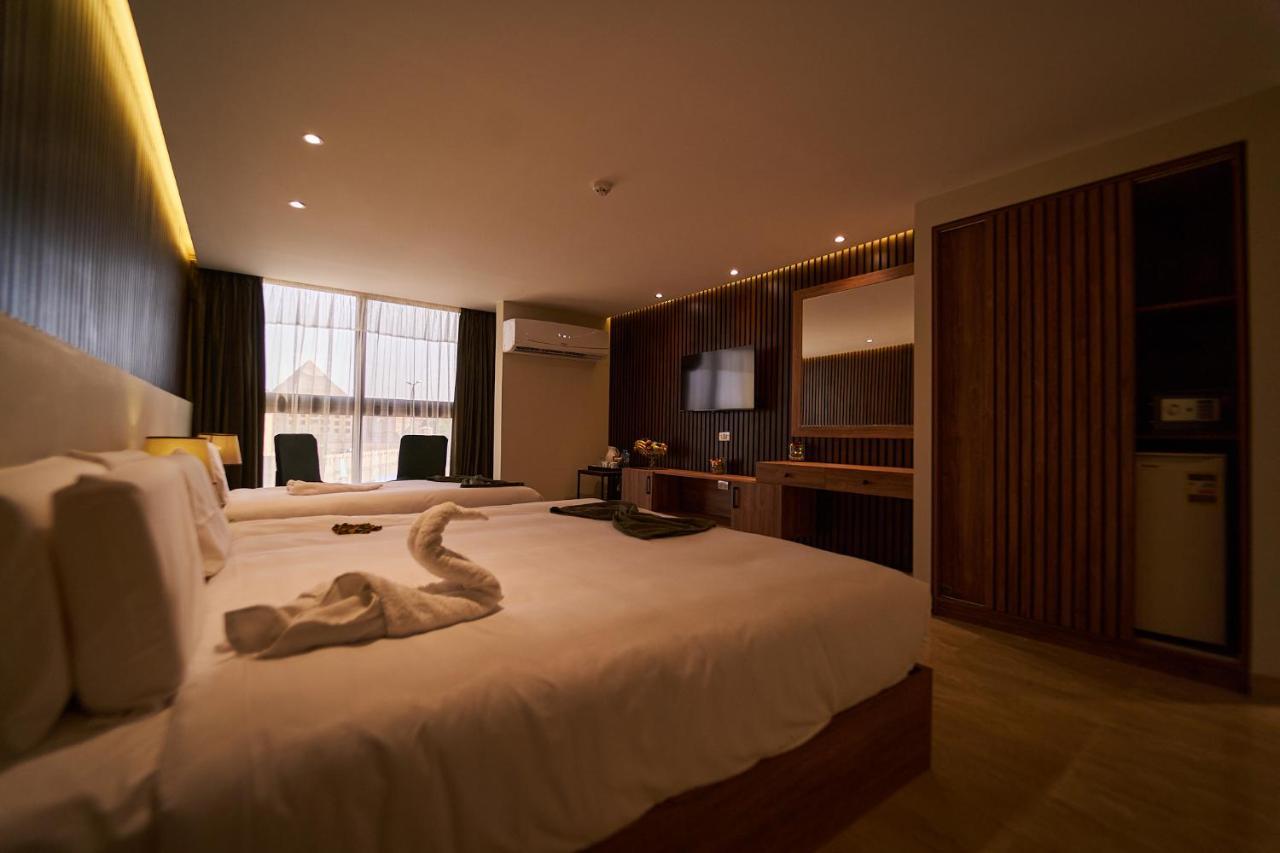 New Pyramid Front Hotel Al Kawm al Akhdar エクステリア 写真