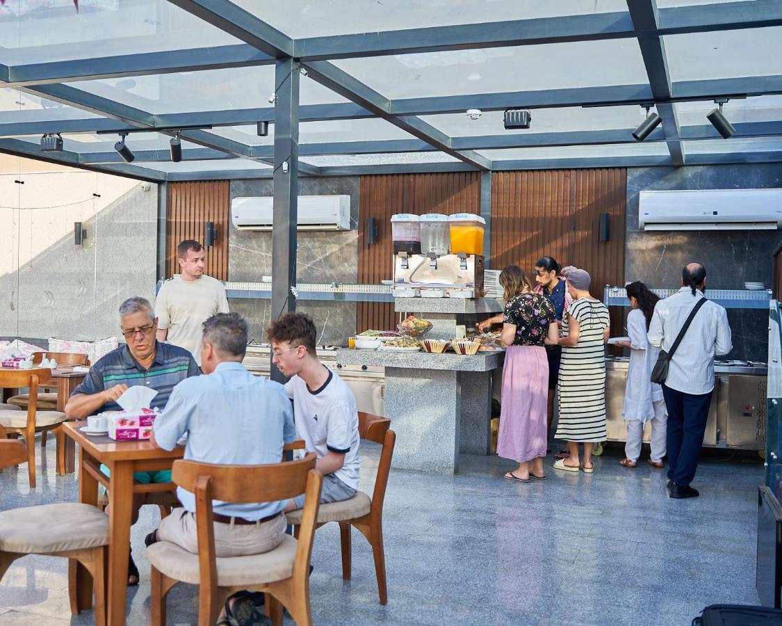 New Pyramid Front Hotel Al Kawm al Akhdar エクステリア 写真