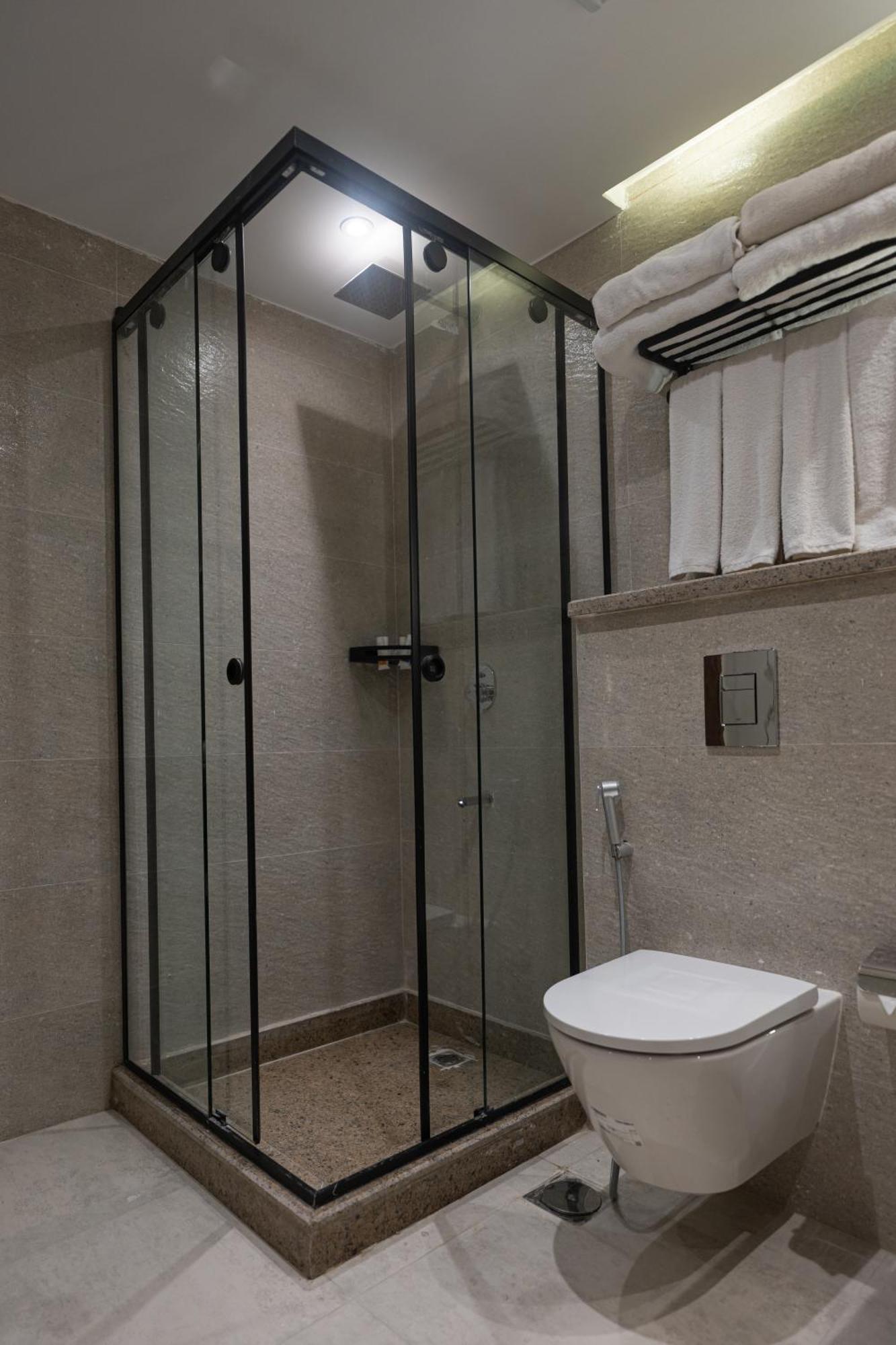 New Pyramid Front Hotel Al Kawm al Akhdar エクステリア 写真