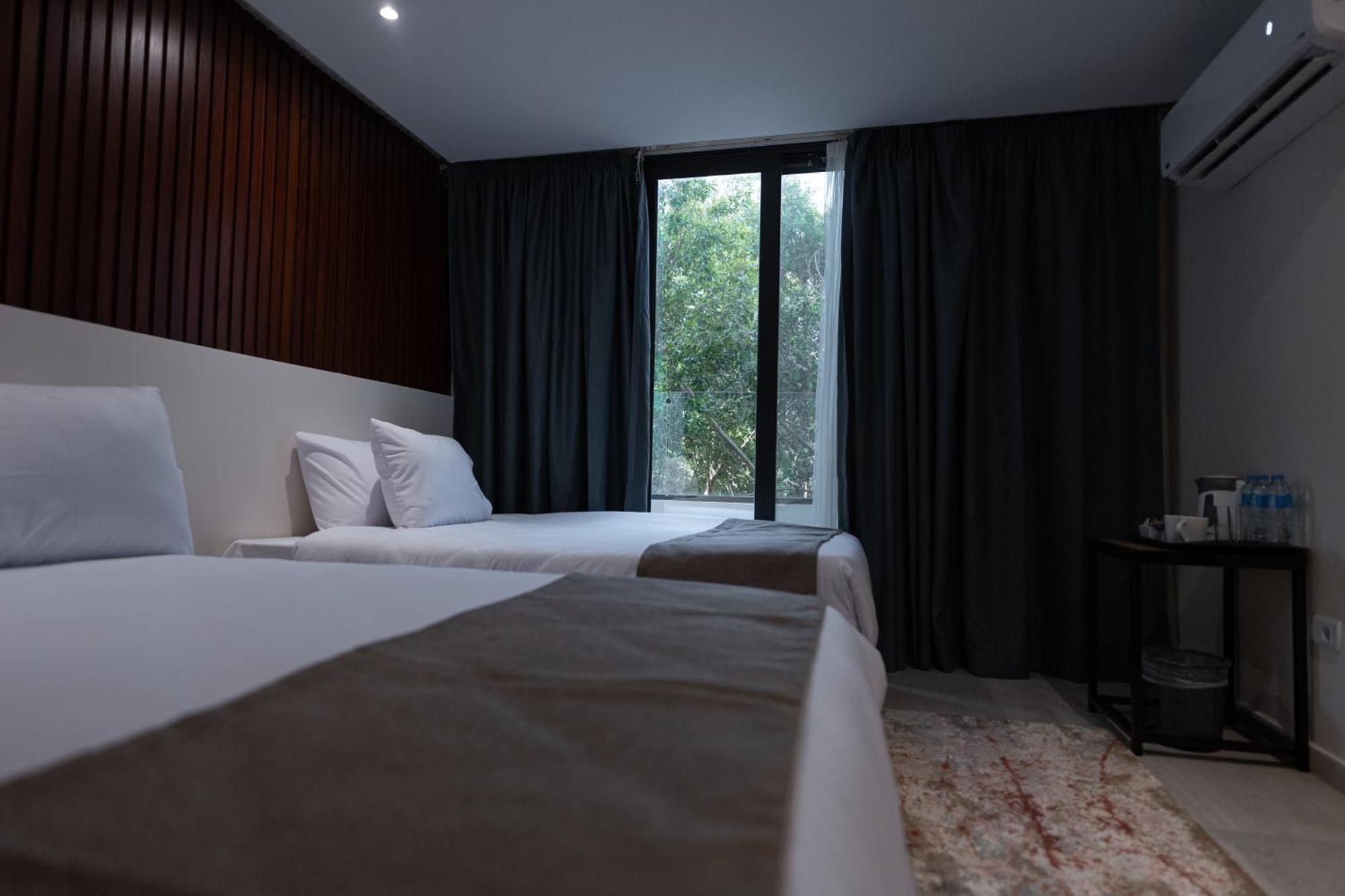 New Pyramid Front Hotel Al Kawm al Akhdar エクステリア 写真